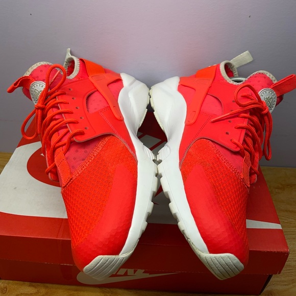 Nike Air Huarache Run Ultra”Bright Crimson” - Picture 5 of 6